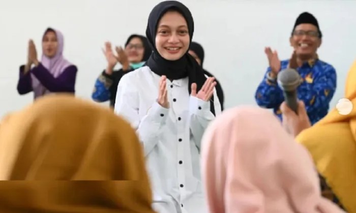 Vinanda prameswati gus qowim bawa misi mapan di pilwali kediri 2024